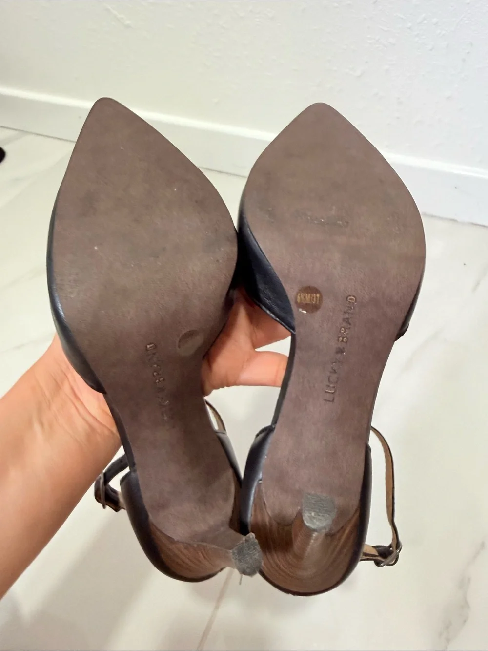 Lucky Brand Tukko ankle straps pump 6.5